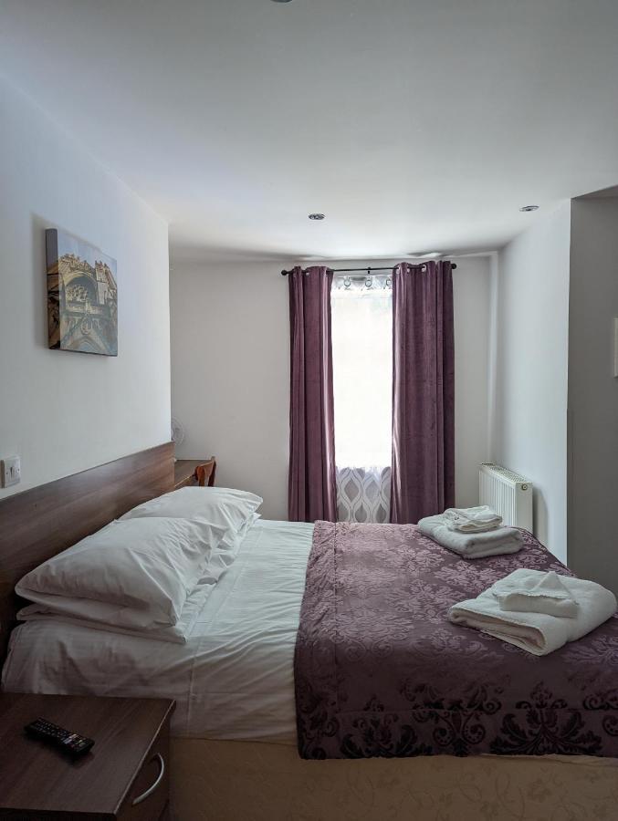 Barley Sheaf, Old Bridge Street En Suite Rooms, Room Only Truro Exterior photo