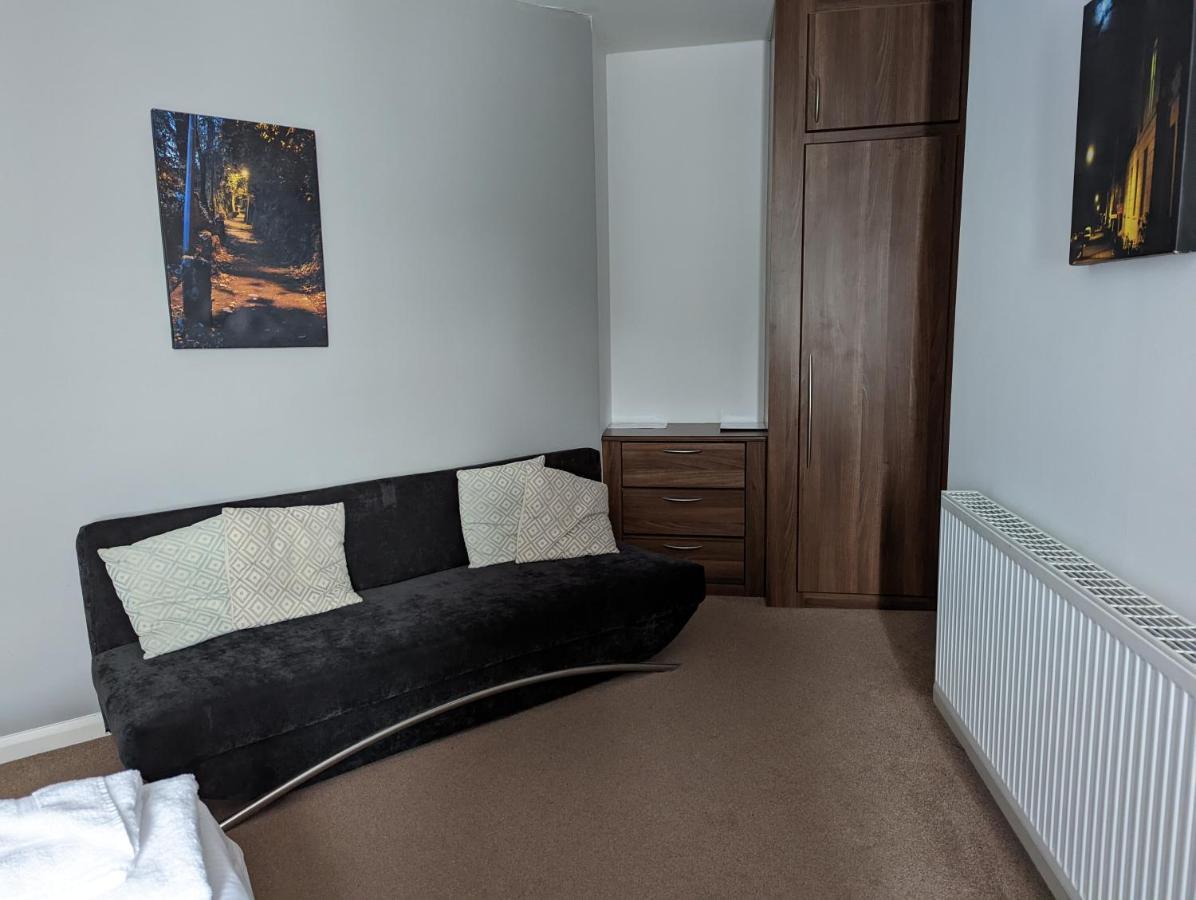 Barley Sheaf, Old Bridge Street En Suite Rooms, Room Only Truro Exterior photo