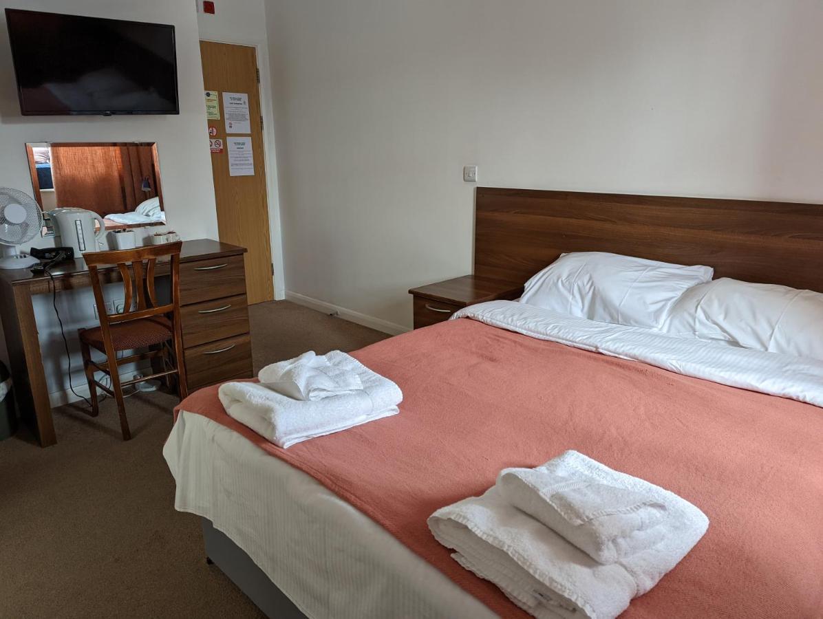 Barley Sheaf, Old Bridge Street En Suite Rooms, Room Only Truro Exterior photo