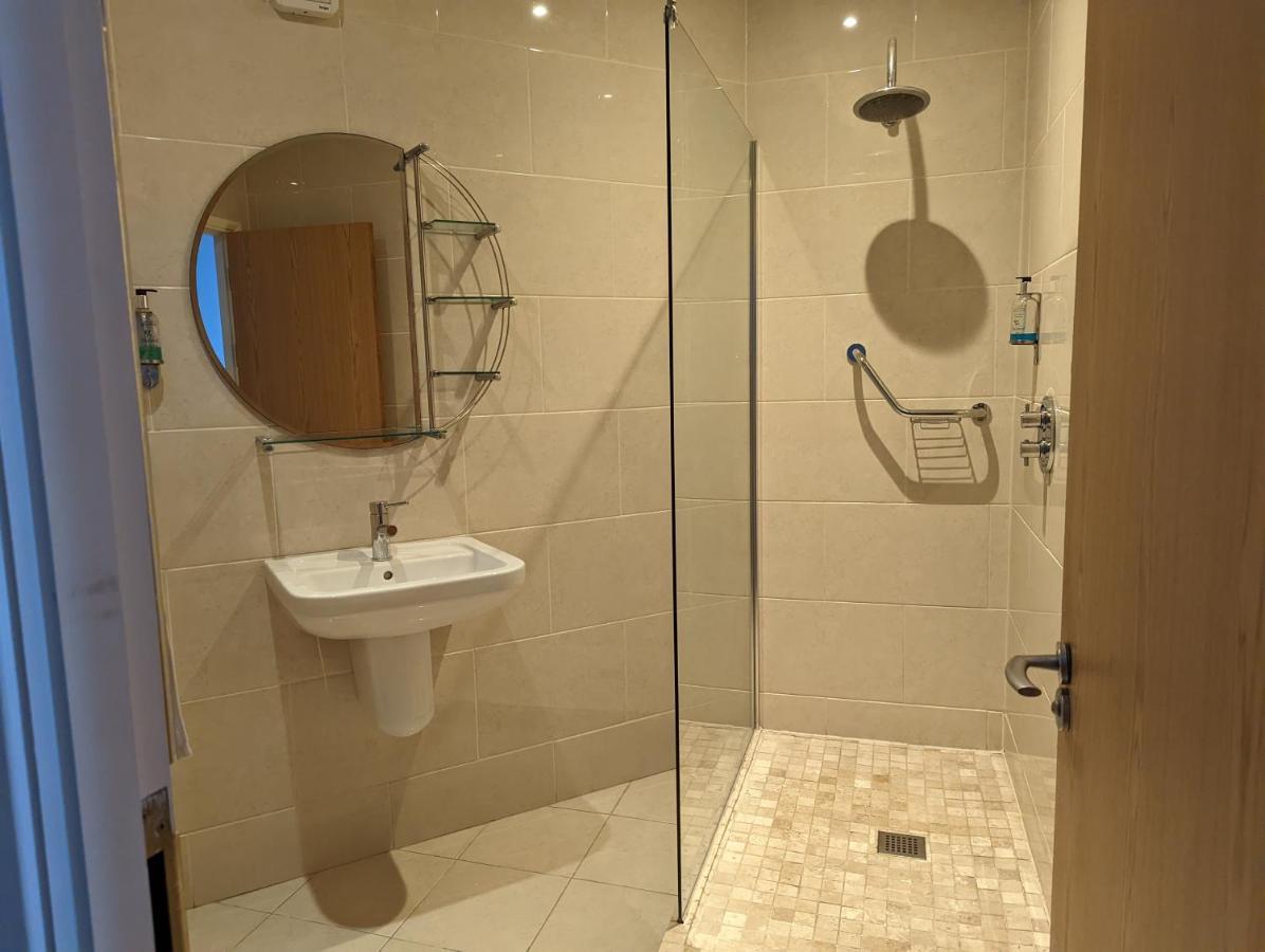 Barley Sheaf, Old Bridge Street En Suite Rooms, Room Only Truro Exterior photo