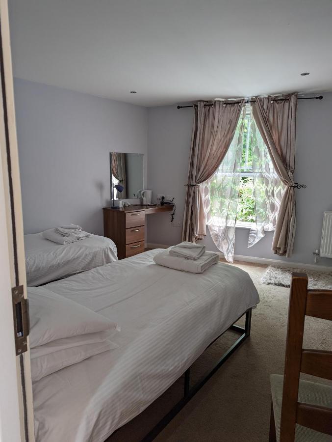 Barley Sheaf, Old Bridge Street En Suite Rooms, Room Only Truro Exterior photo