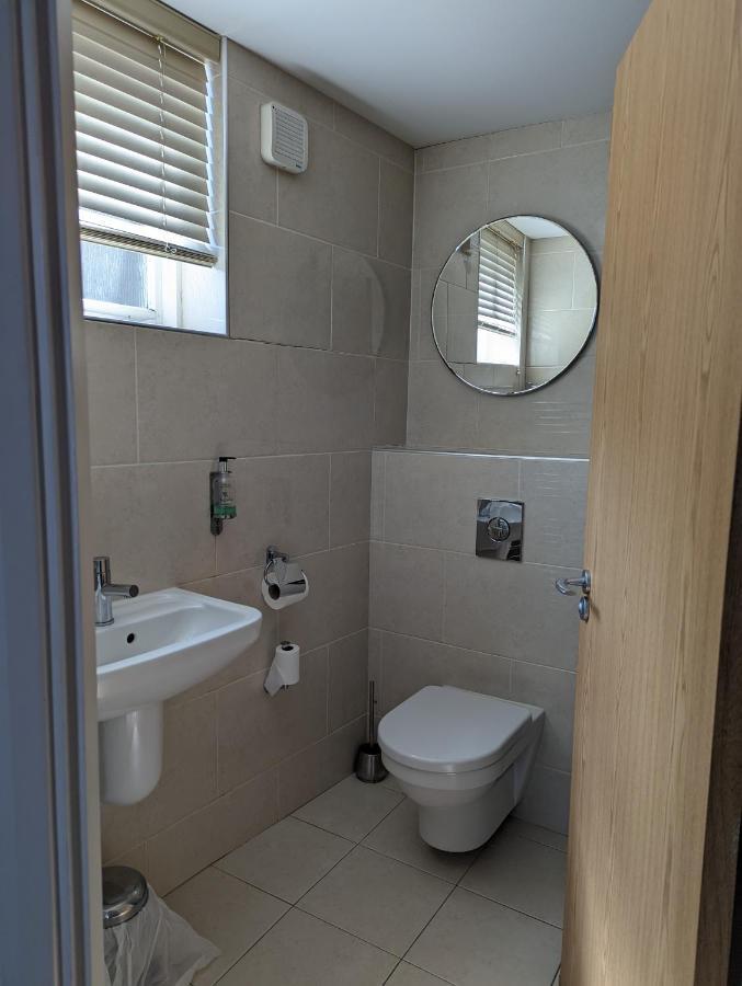 Barley Sheaf, Old Bridge Street En Suite Rooms, Room Only Truro Exterior photo