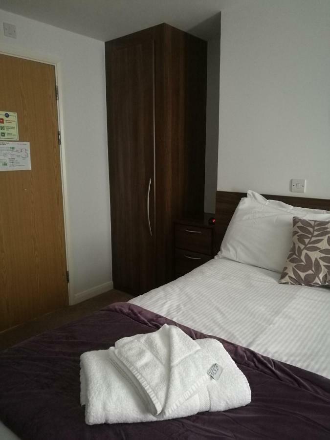 Barley Sheaf, Old Bridge Street En Suite Rooms, Room Only Truro Exterior photo